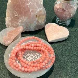 One Rhodochrosite 6mm